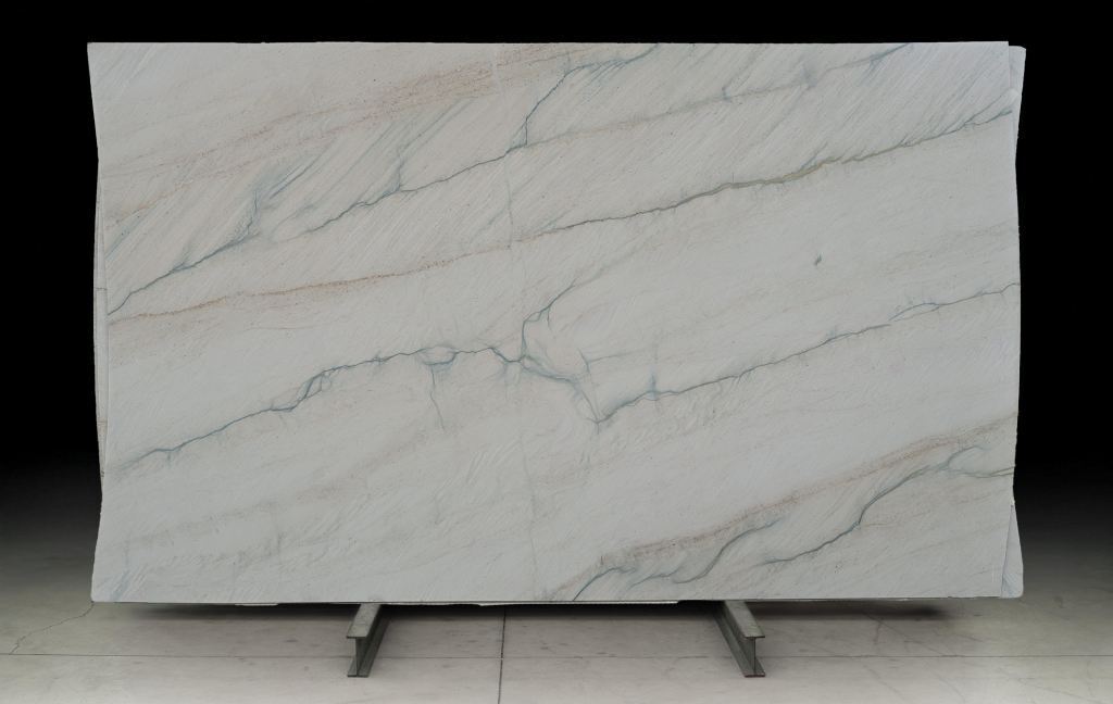 Meridien quartzite slab
